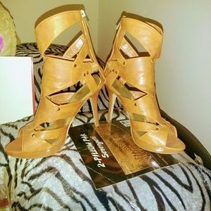 Brunt orange high heels